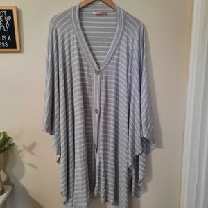 La Vie en Rose Cozy Poncho